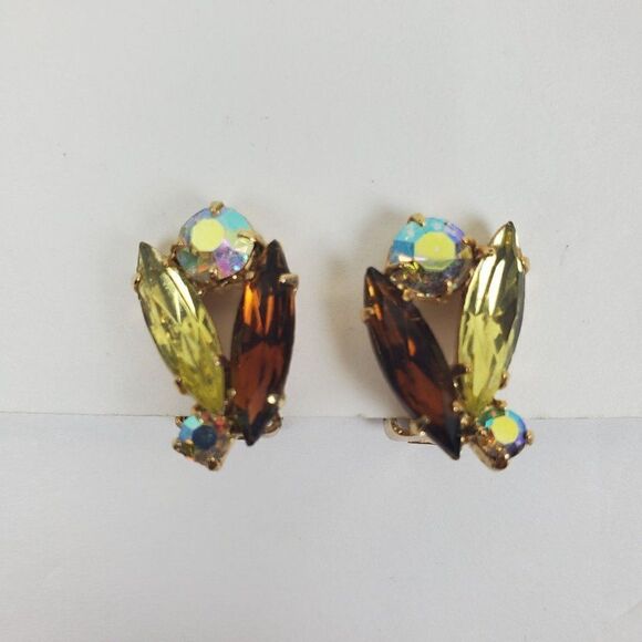 Vintage Topaz Yellow AB Navette Crystal Rhinestone Gold Tone Clip On Earrings - Picture 10 of 10